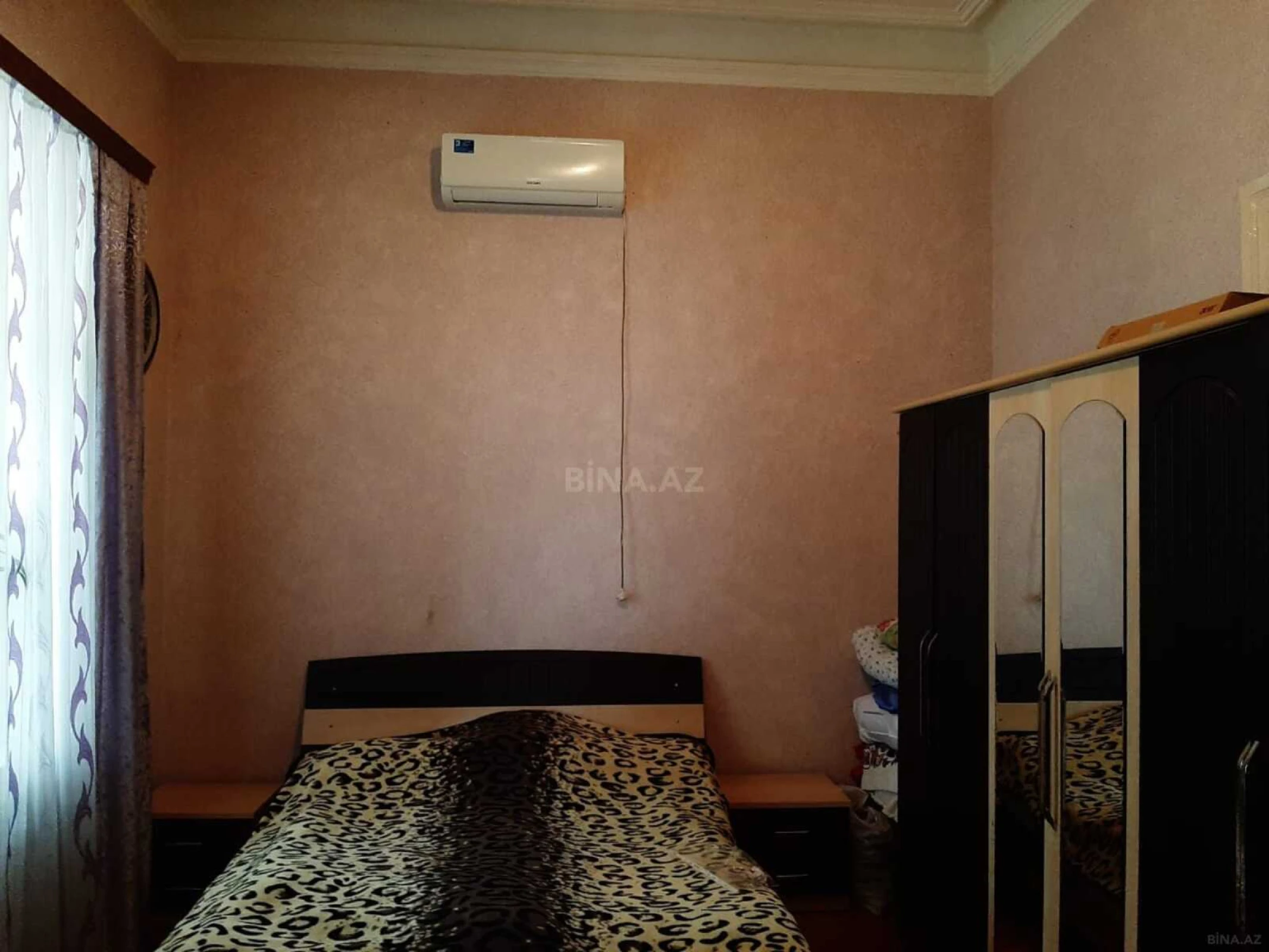 Satılır obyekt 180 m²