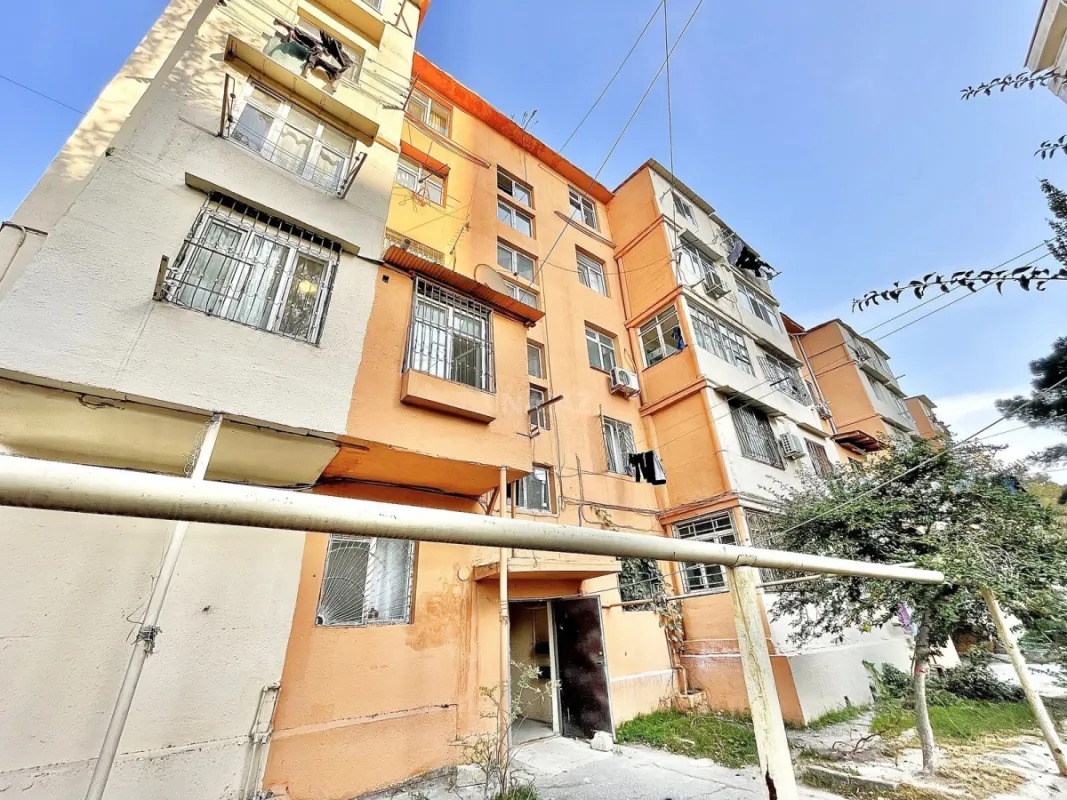 Satılır 1 otaqlı mənzil 35 m²