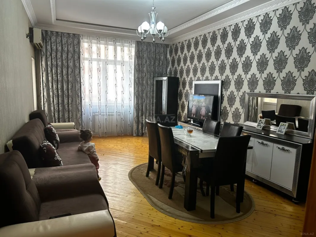 Satılır 2 otaqlı mənzil 65 m²