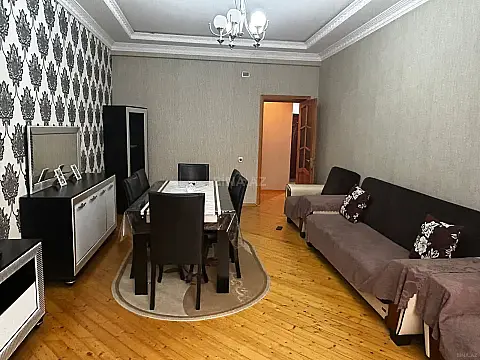 Satılır 2 otaqlı mənzil 65 m²