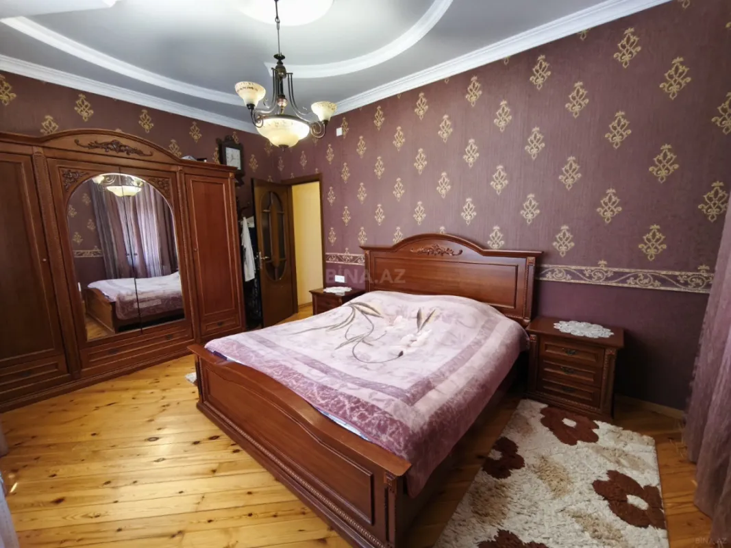 Satılır 2 otaqlı mənzil 89 m²