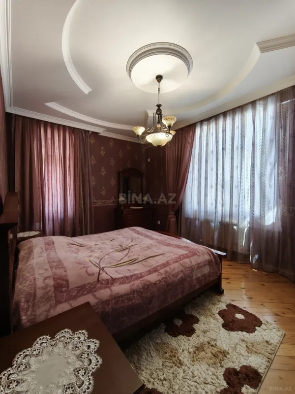 Satılır 2 otaqlı mənzil 89 m²