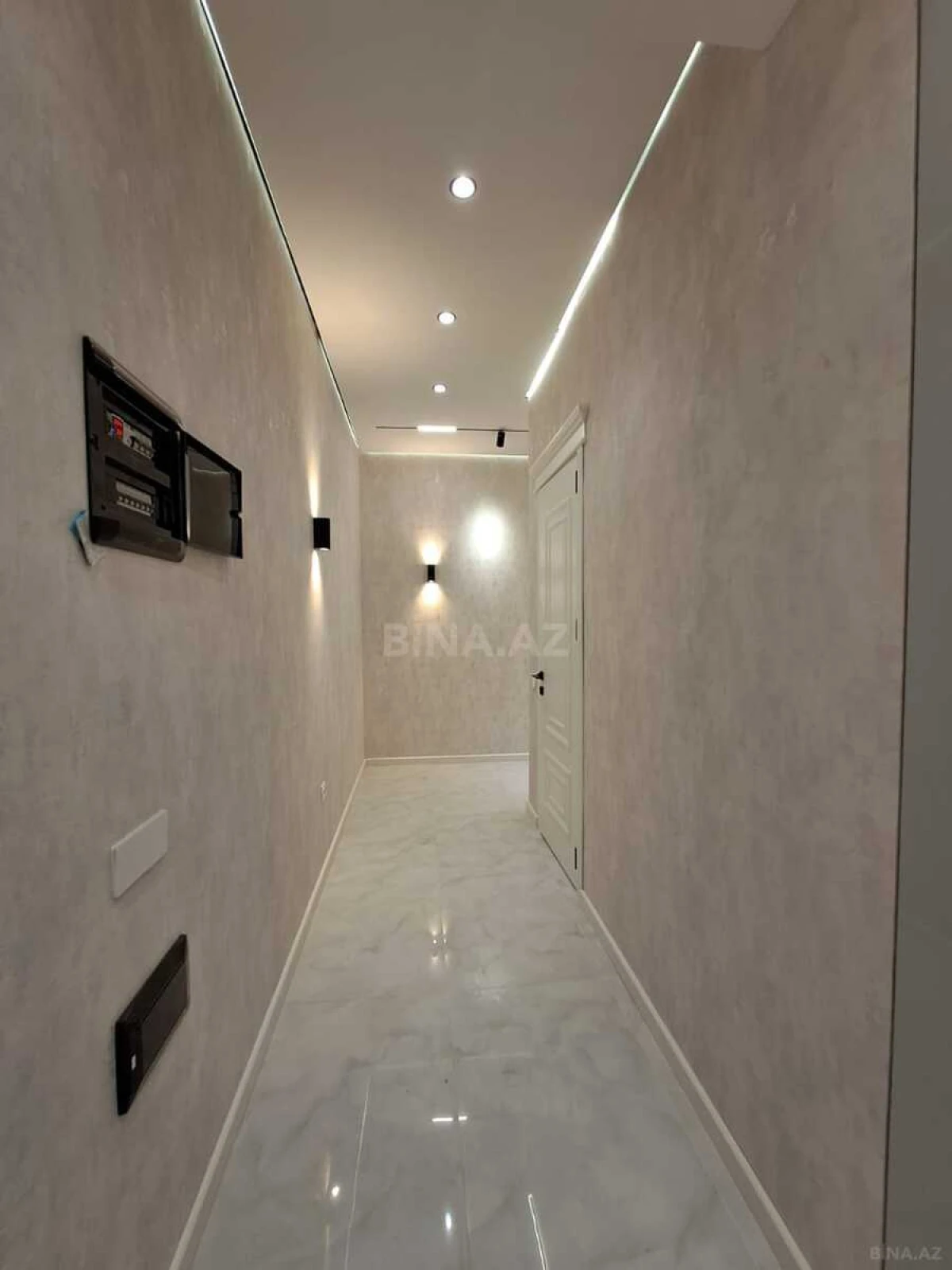 Satılır 3 otaqlı mənzil 92 m²