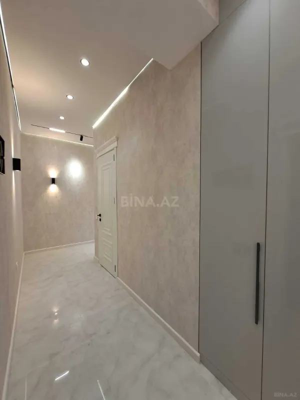 Satılır 3 otaqlı mənzil 92 m²