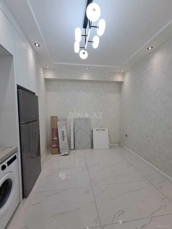 Satılır 2 otaqlı mənzil 92 m²