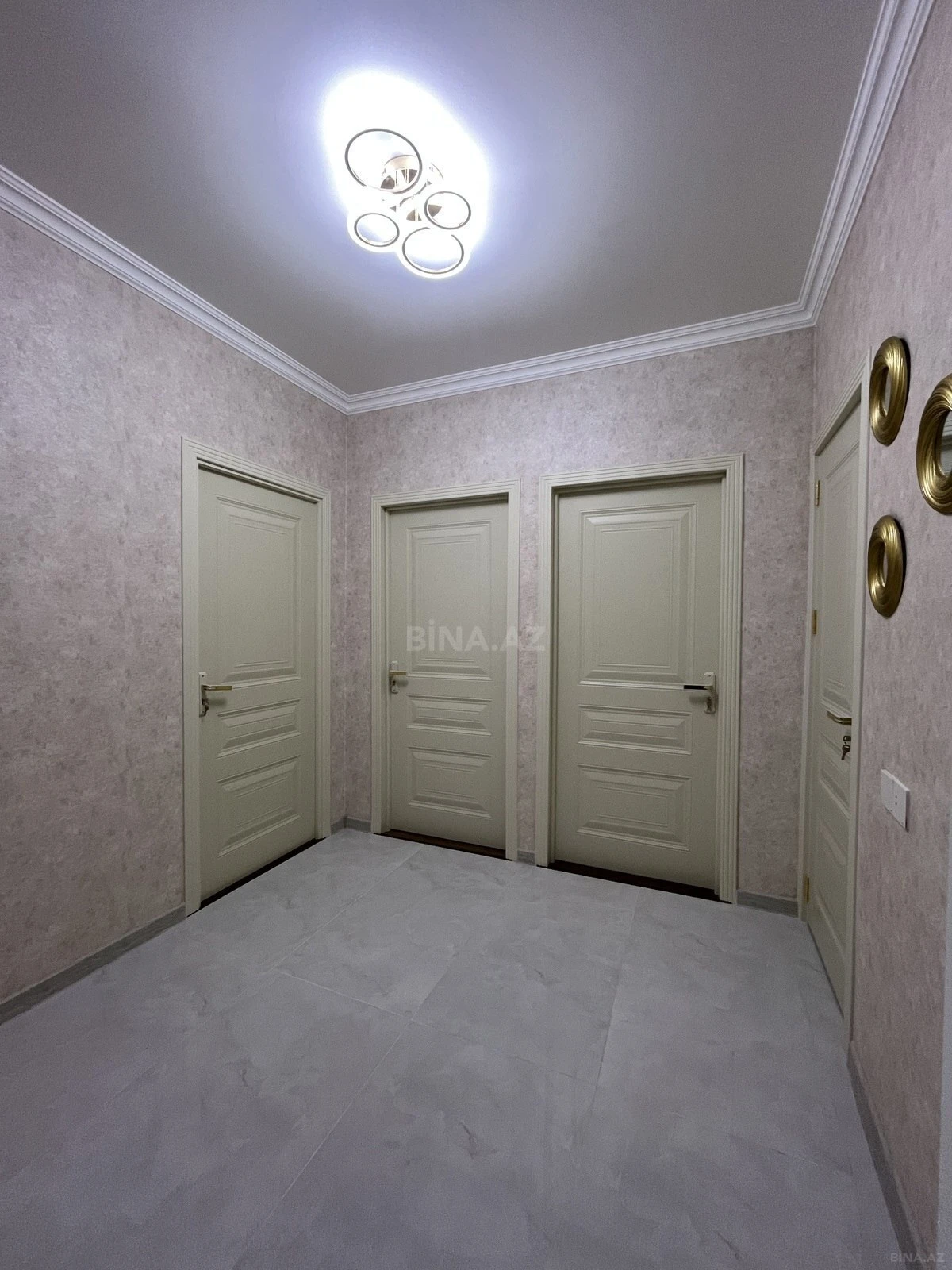 Satılır 3 otaqlı mənzil 80 m²