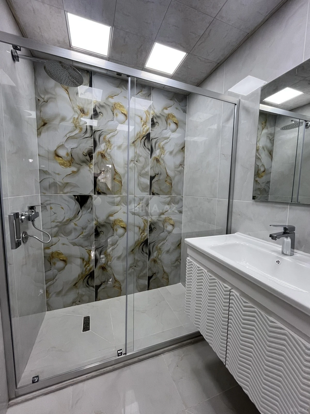 Satılır 3 otaqlı mənzil 80 m²