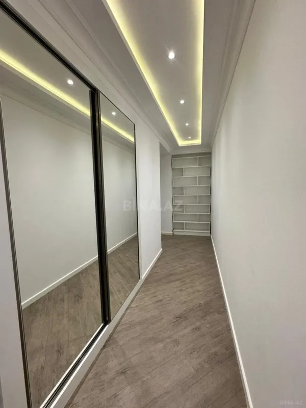 Satılır 3 otaqlı mənzil 101 m²