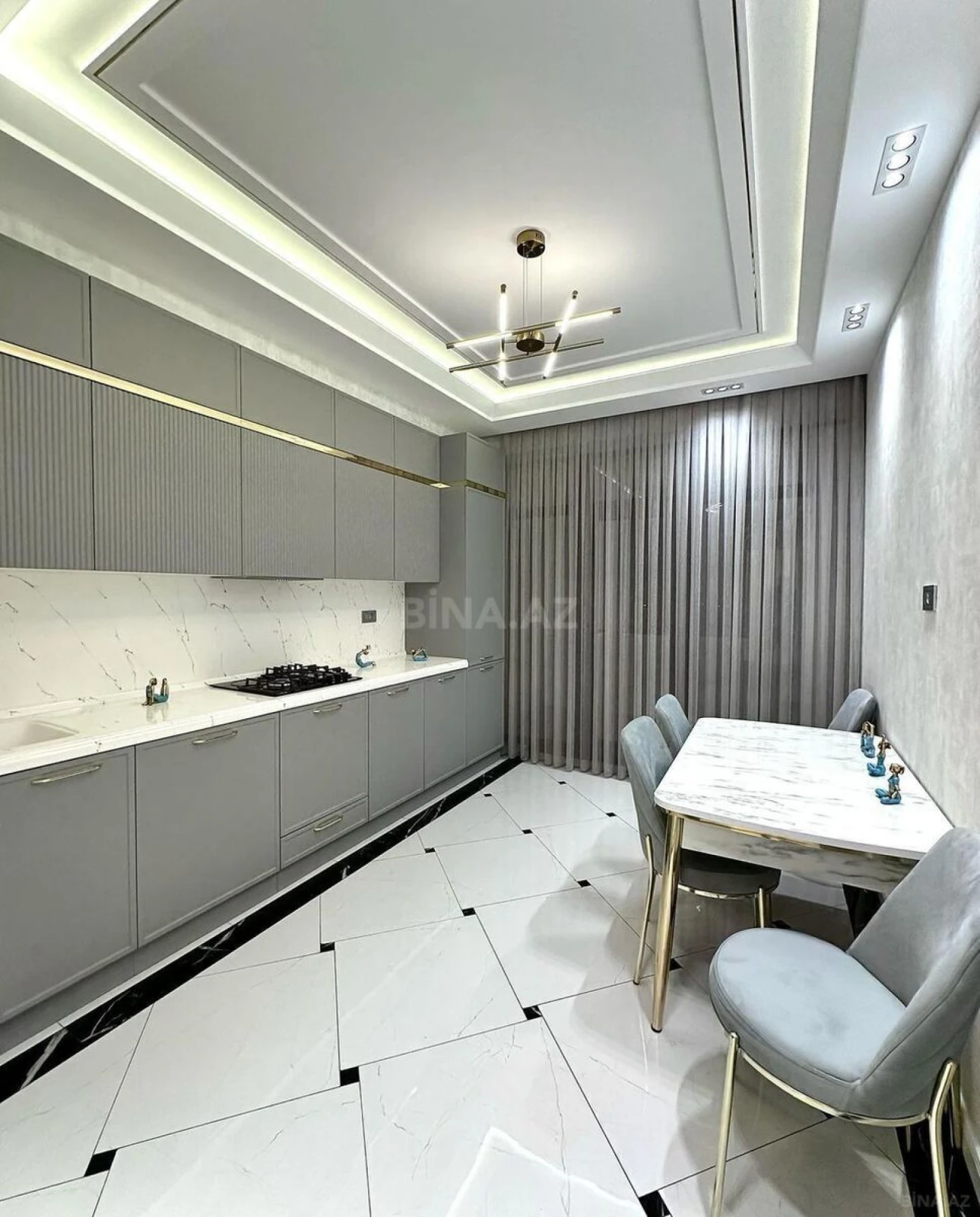 Kirayə verilir 2 otaqlı mənzil 100 m²