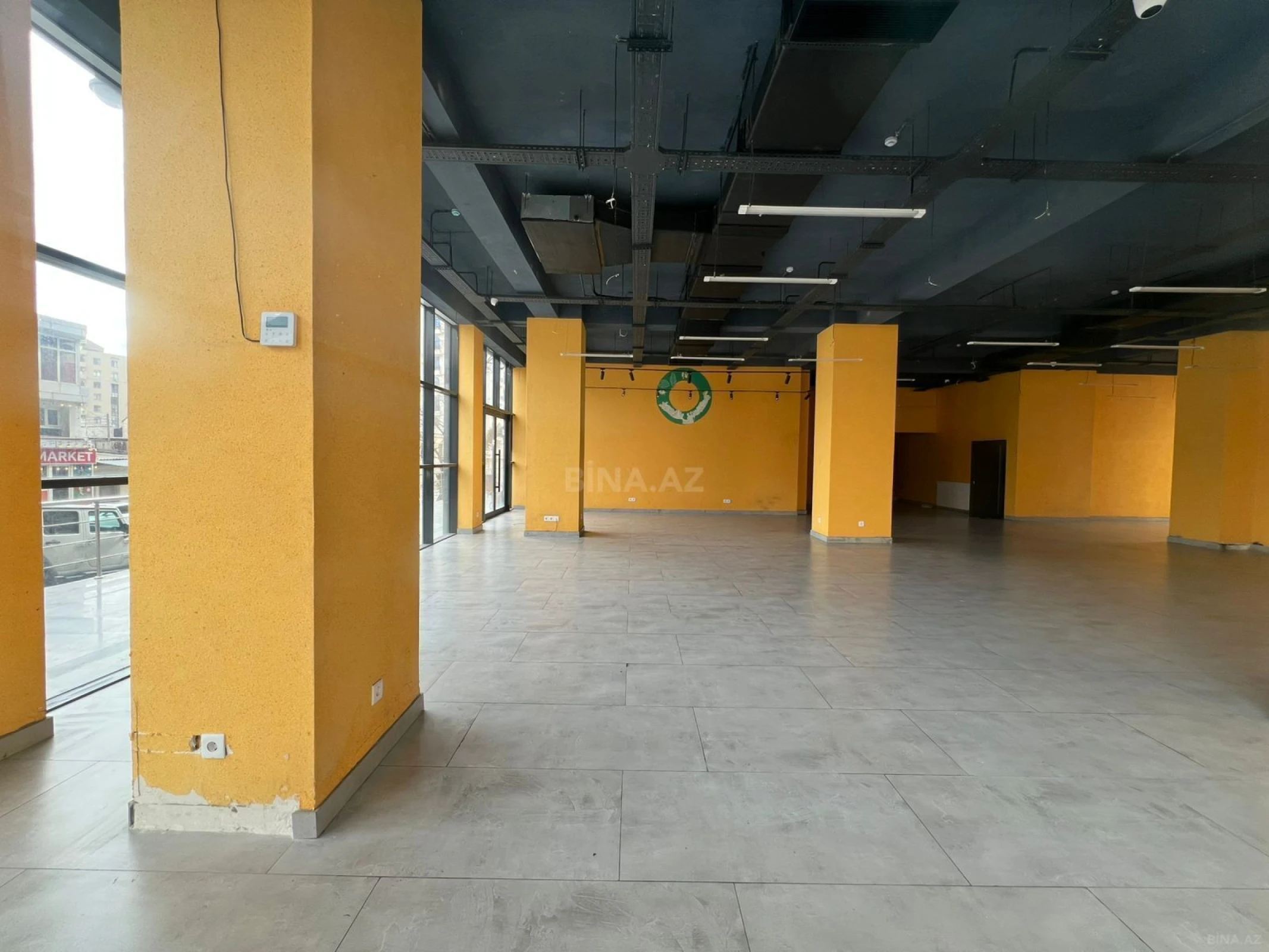 Kirayə verilir obyekt 260 m²