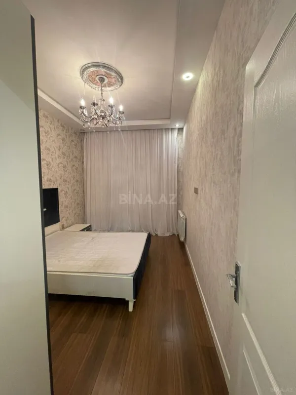 Kirayə verilir 2 otaqlı mənzil 65 m²