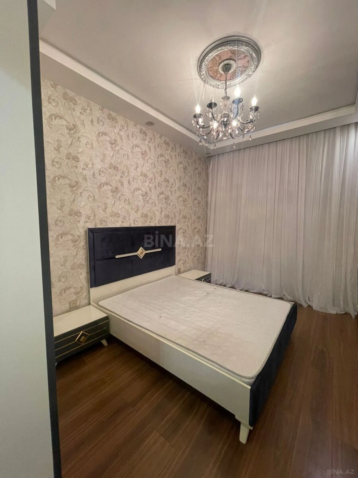 Kirayə verilir 2 otaqlı mənzil 65 m²