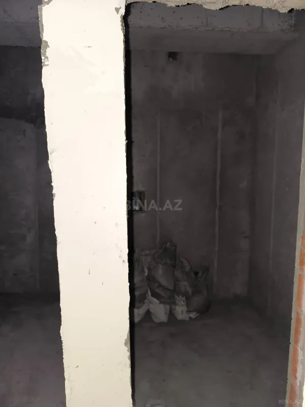 Satılır 3 otaqlı mənzil 98 m²