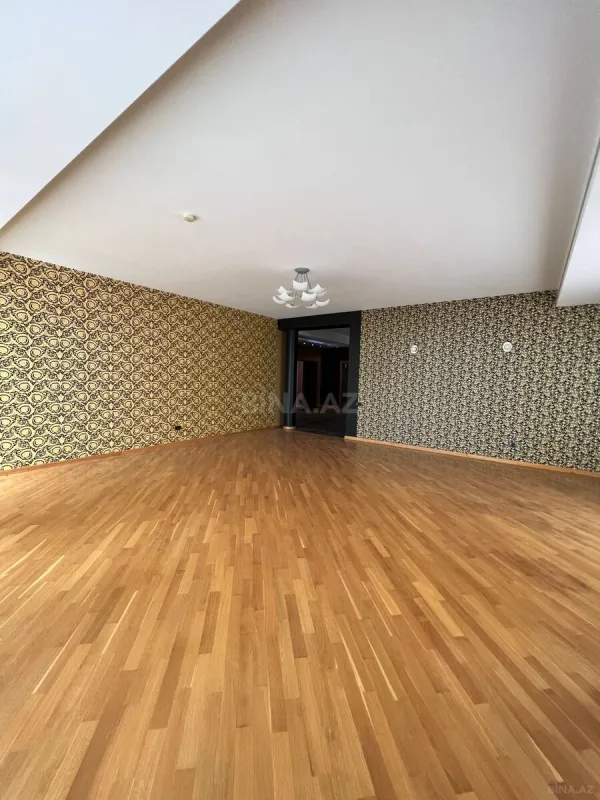 Satılır 5 otaqlı mənzil 411 m²