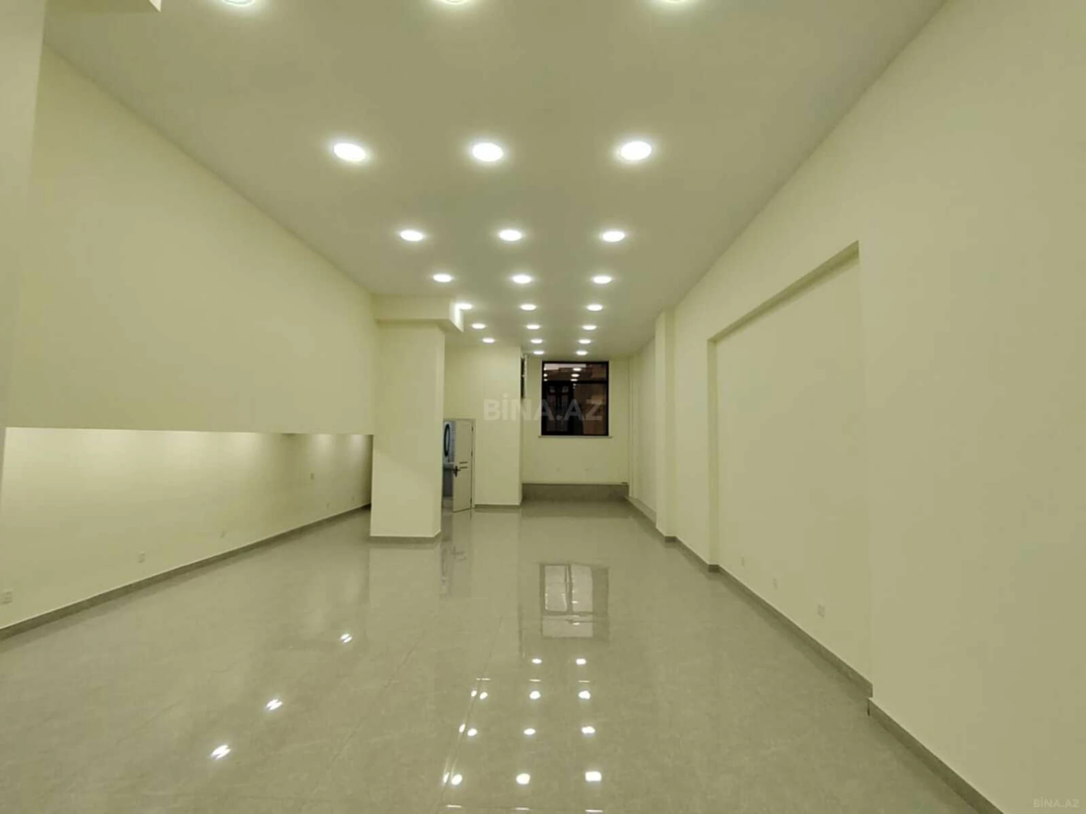 Kirayə verilir obyekt 130 m²