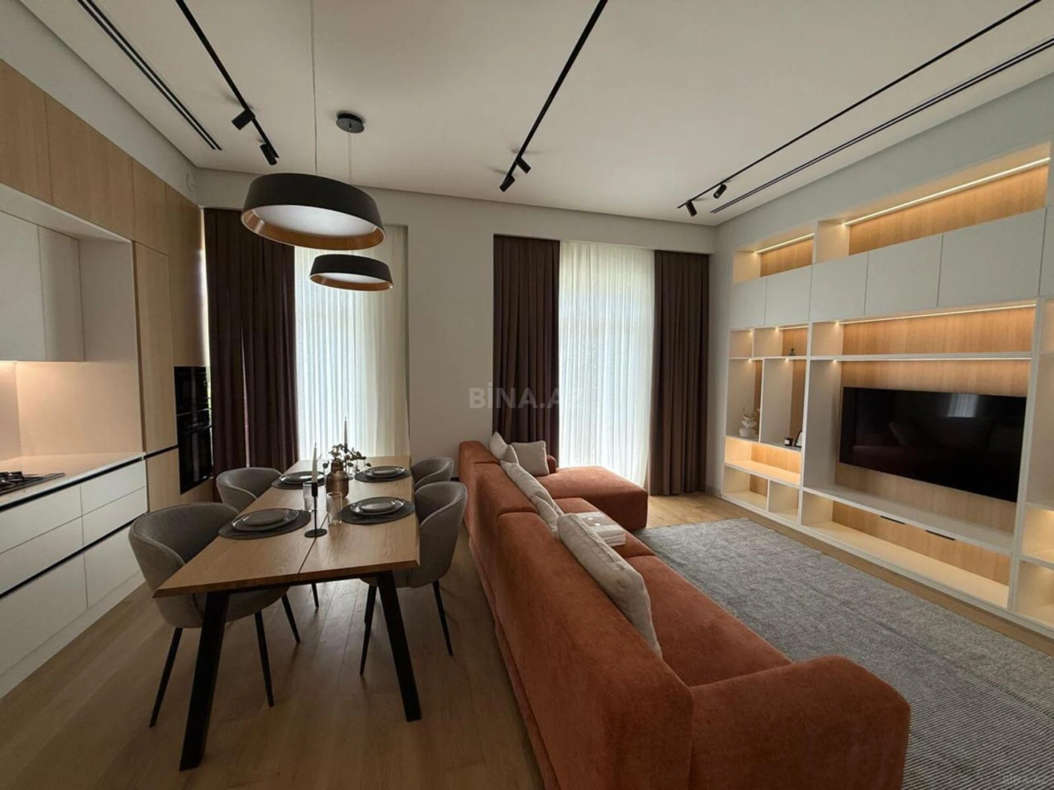 Satılır 2 otaqlı mənzil 78 m²
