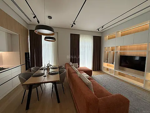 Satılır 2 otaqlı mənzil 78 m²