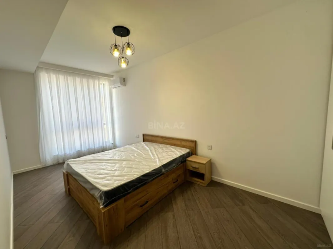 Satılır 3 otaqlı mənzil 101 m²
