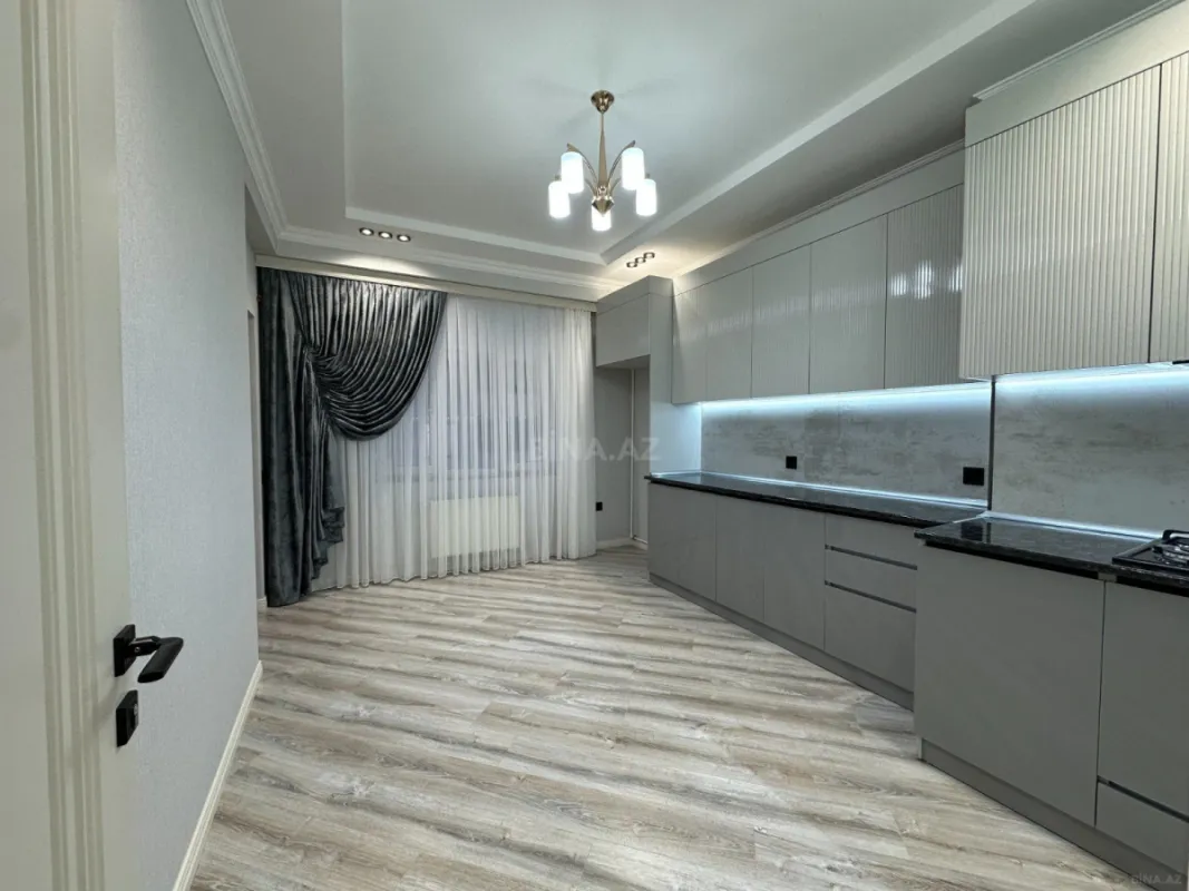 Satılır 3 otaqlı mənzil 90 m²