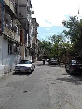 Satılır 2 otaqlı mənzil 35 m²