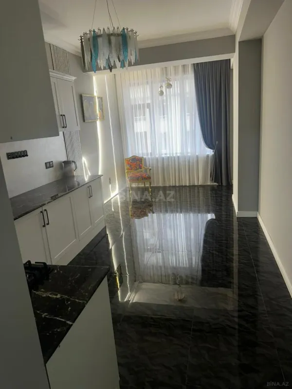 Satılır 3 otaqlı mənzil 100 m²