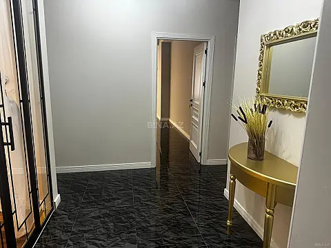 Satılır 3 otaqlı mənzil 100 m²