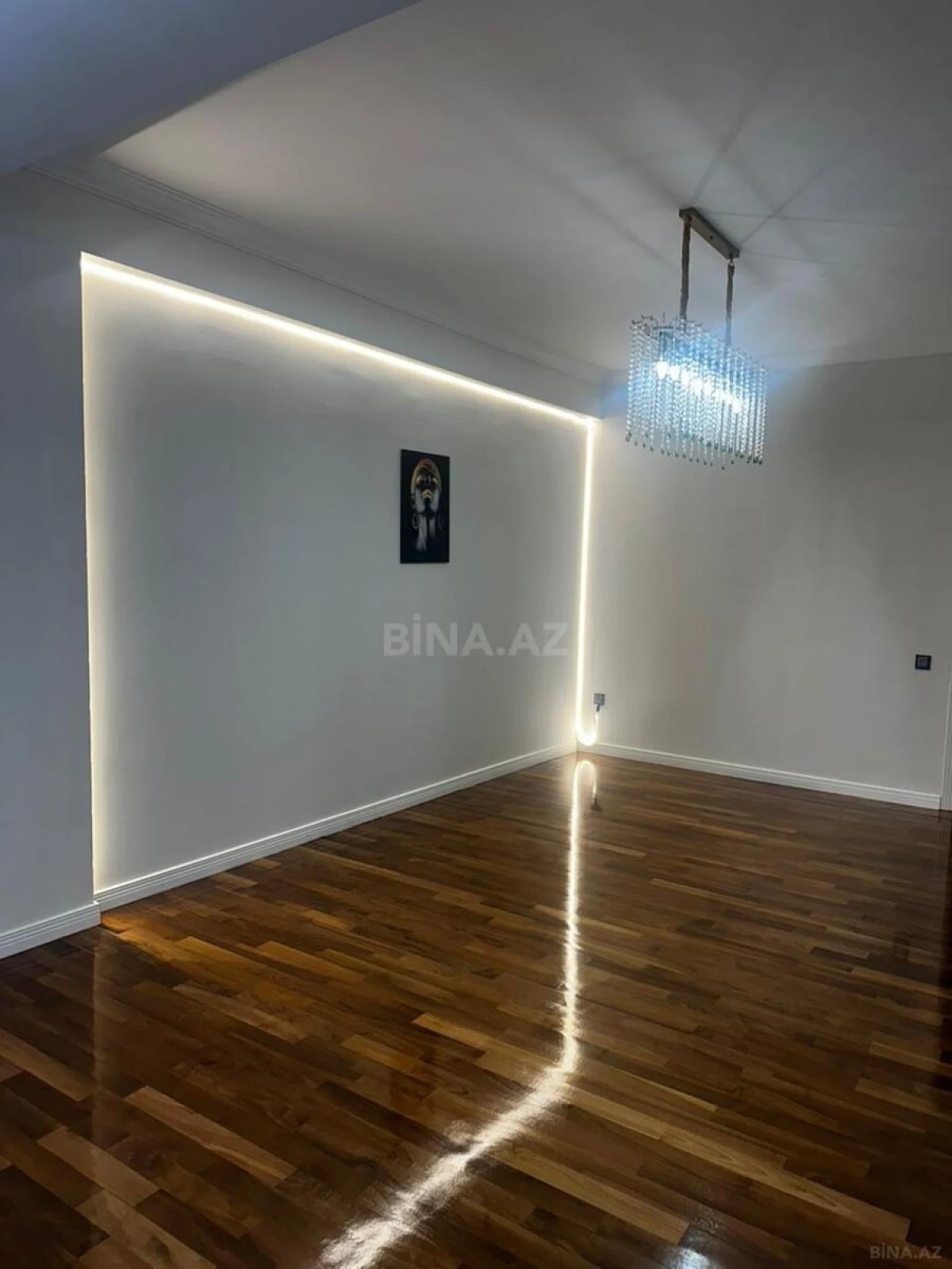 Satılır 3 otaqlı mənzil 100 m²