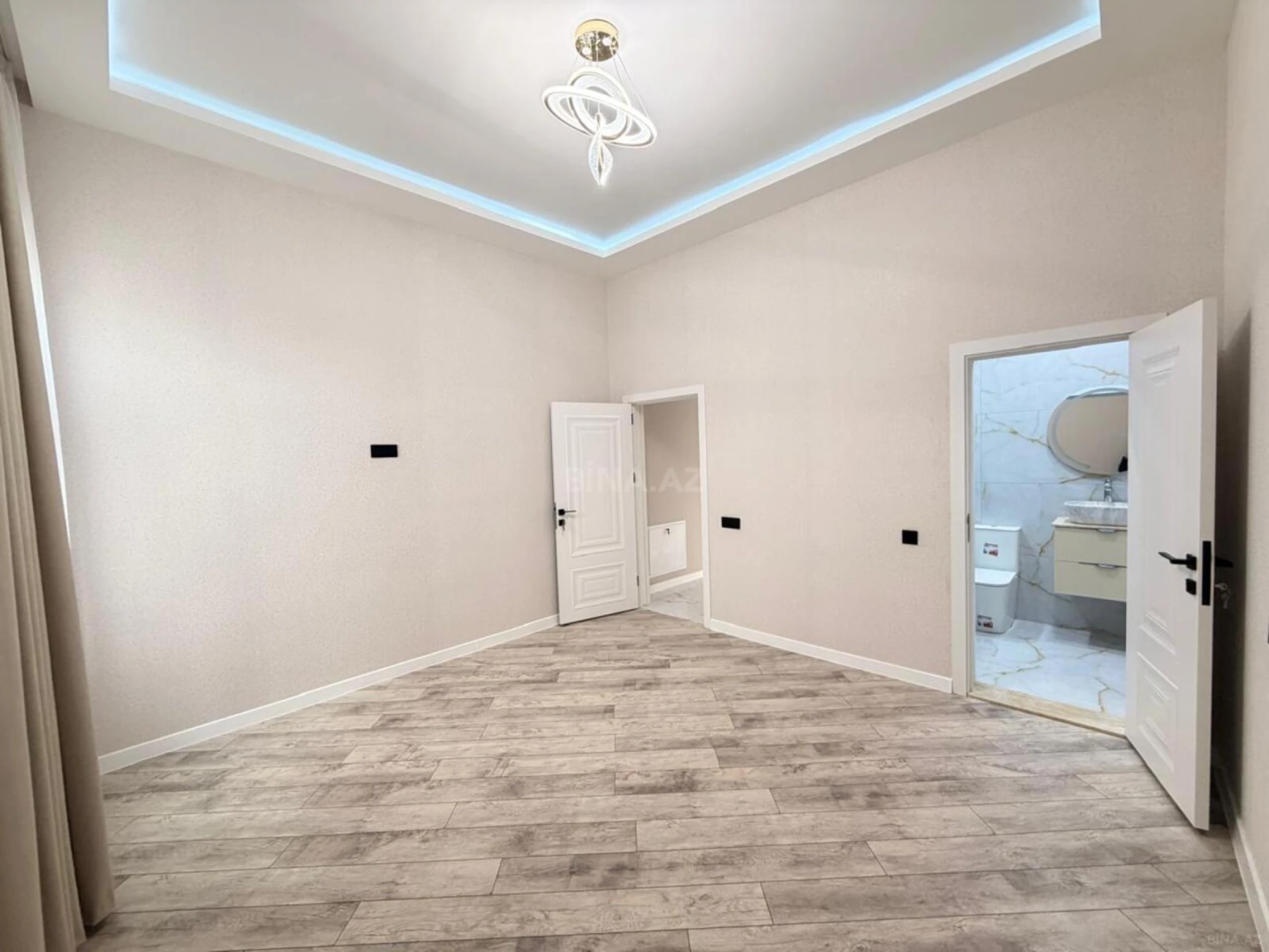 Satılır 3 otaqlı həyət evi 142 m²