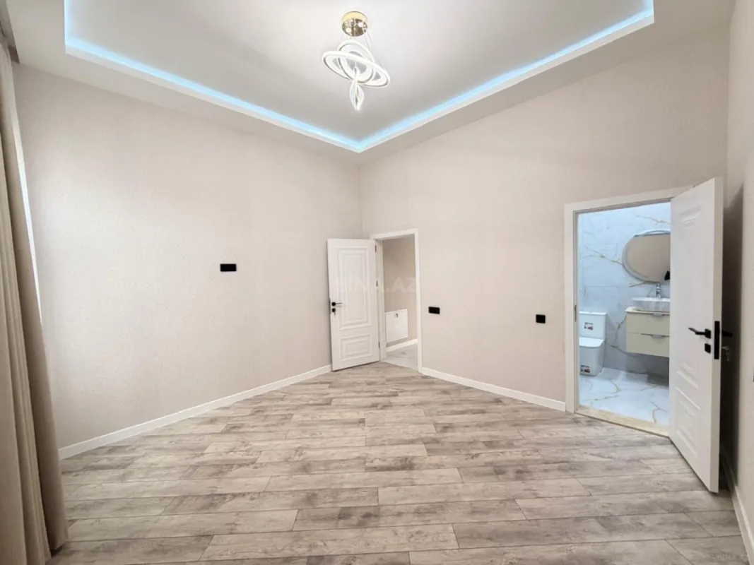 Satılır 3 otaqlı həyət evi 142 m²