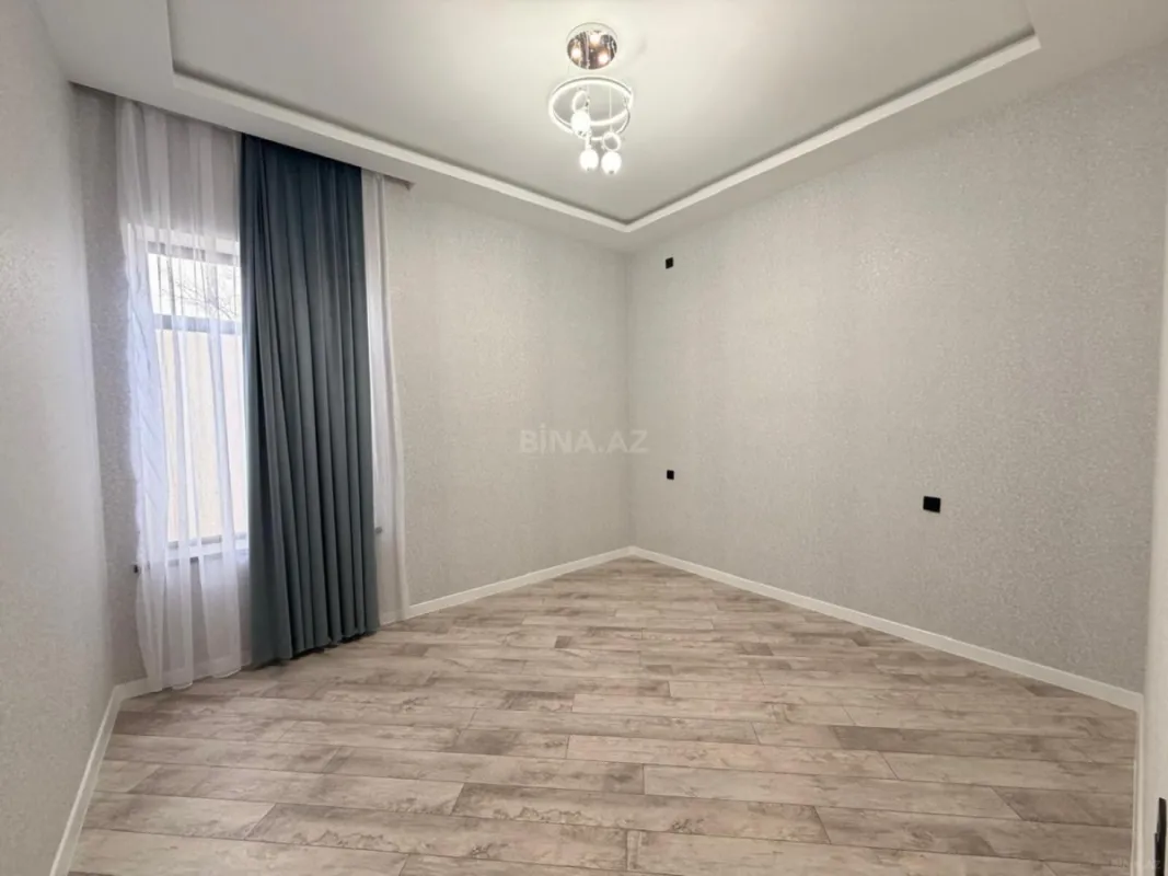 Satılır 3 otaqlı həyət evi 142 m²
