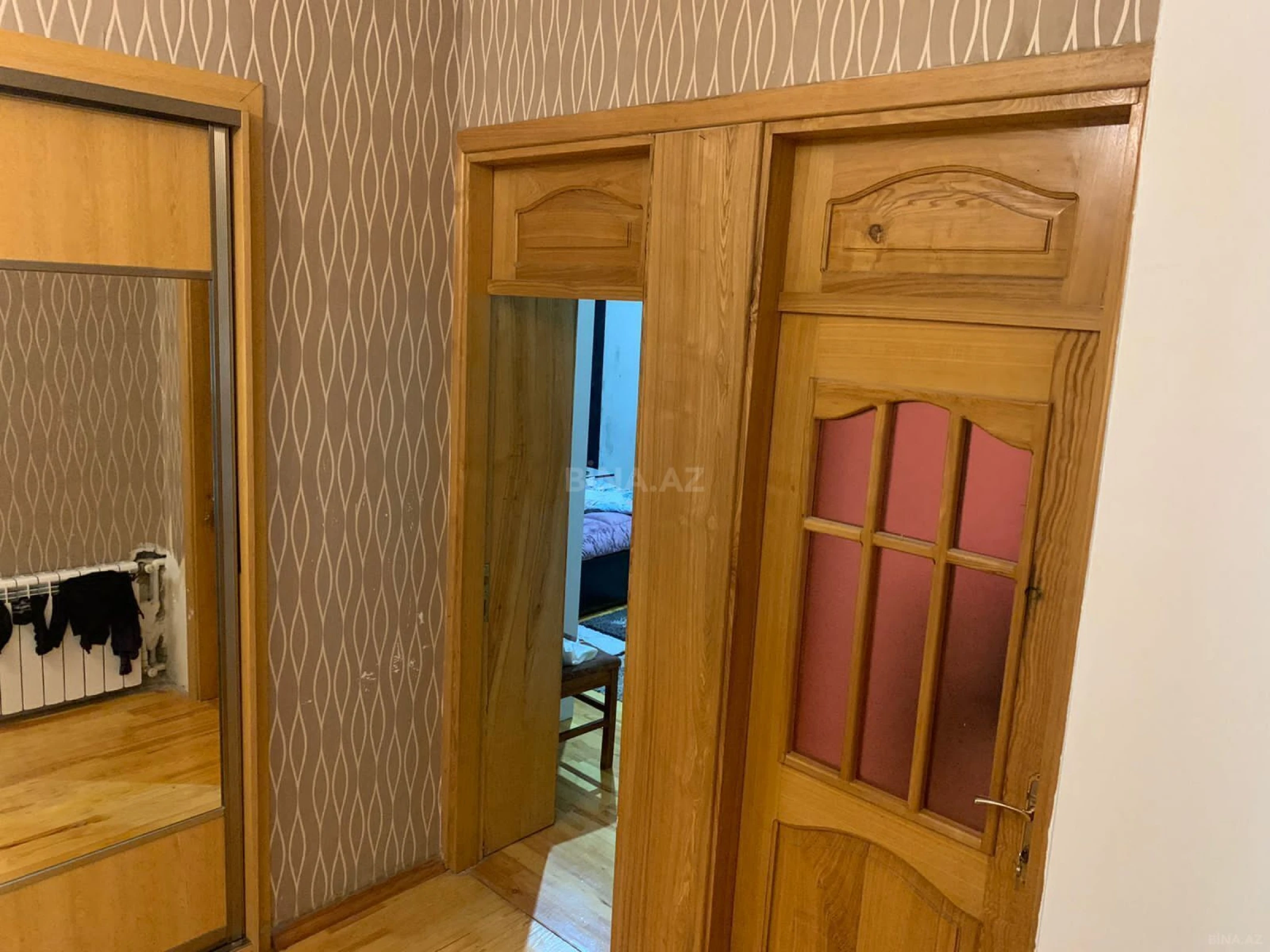 Satılır 7 otaqlı həyət evi 390 m²