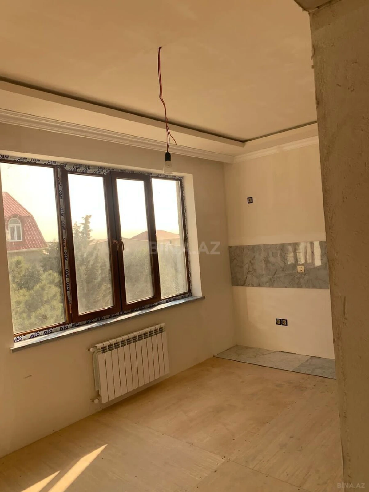 Satılır 7 otaqlı həyət evi 390 m²