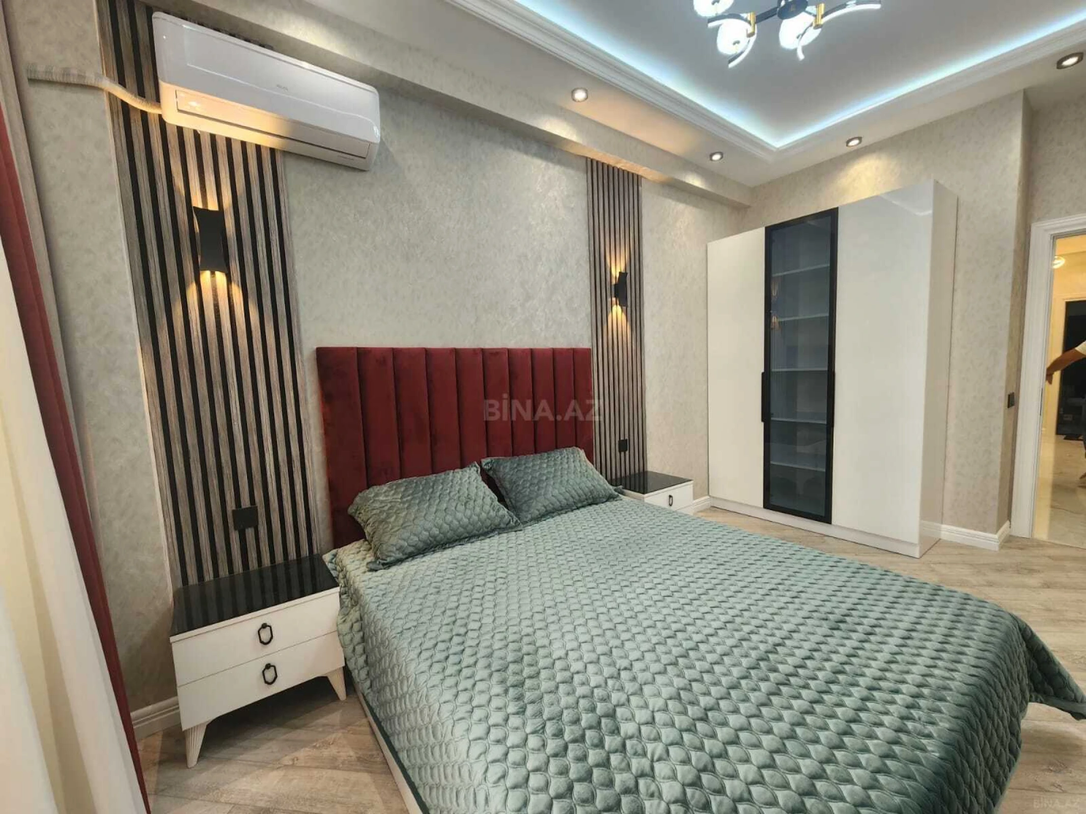 Kirayə verilir 2 otaqlı mənzil 70 m²