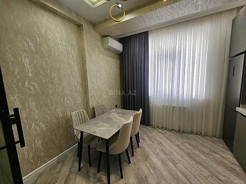 Kirayə verilir 2 otaqlı mənzil 70 m²