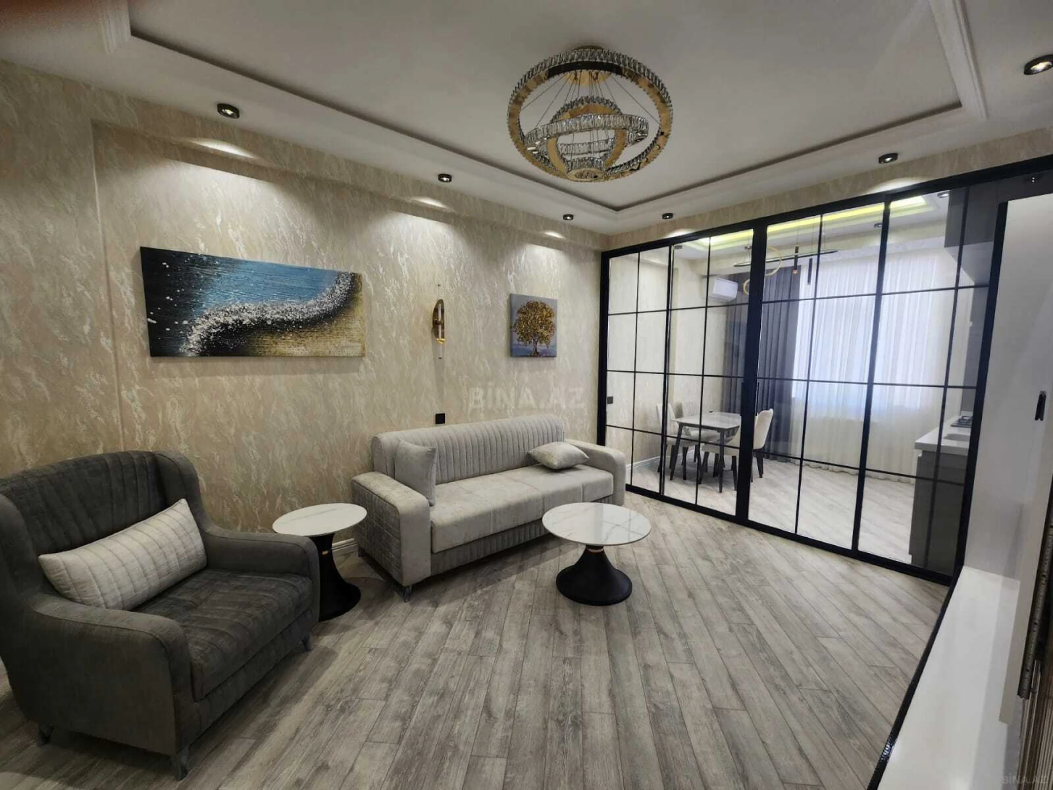 Kirayə verilir 2 otaqlı mənzil 70 m²