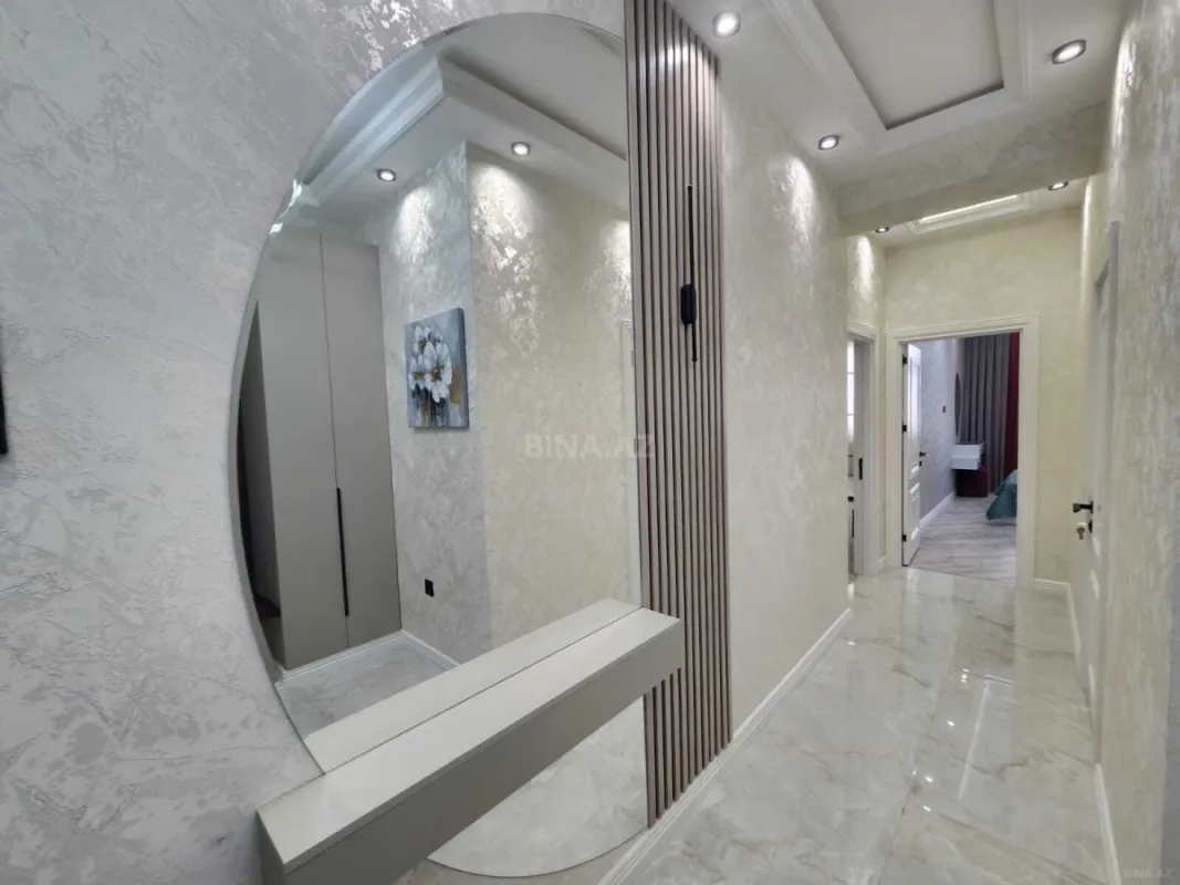 Kirayə verilir 2 otaqlı mənzil 70 m²