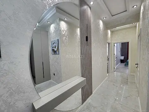 Kirayə verilir 2 otaqlı mənzil 70 m²