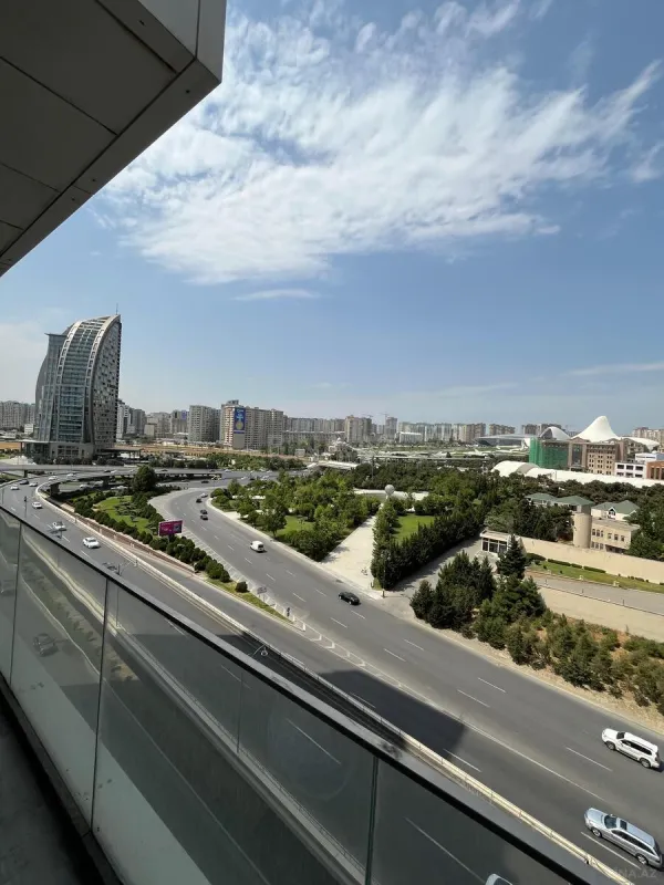 Satılır 2 otaqlı mənzil 75 m²