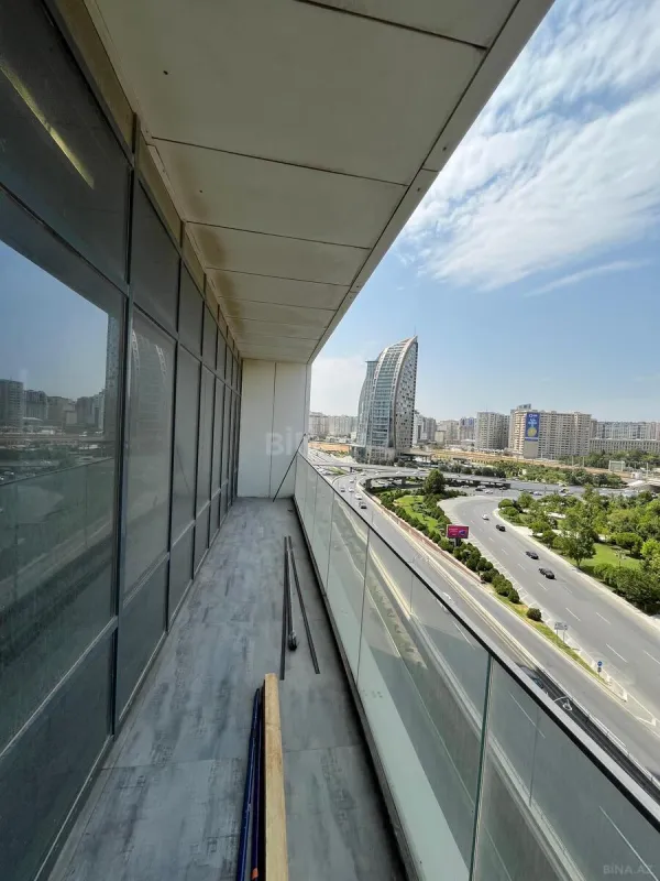 Satılır 2 otaqlı mənzil 75 m²