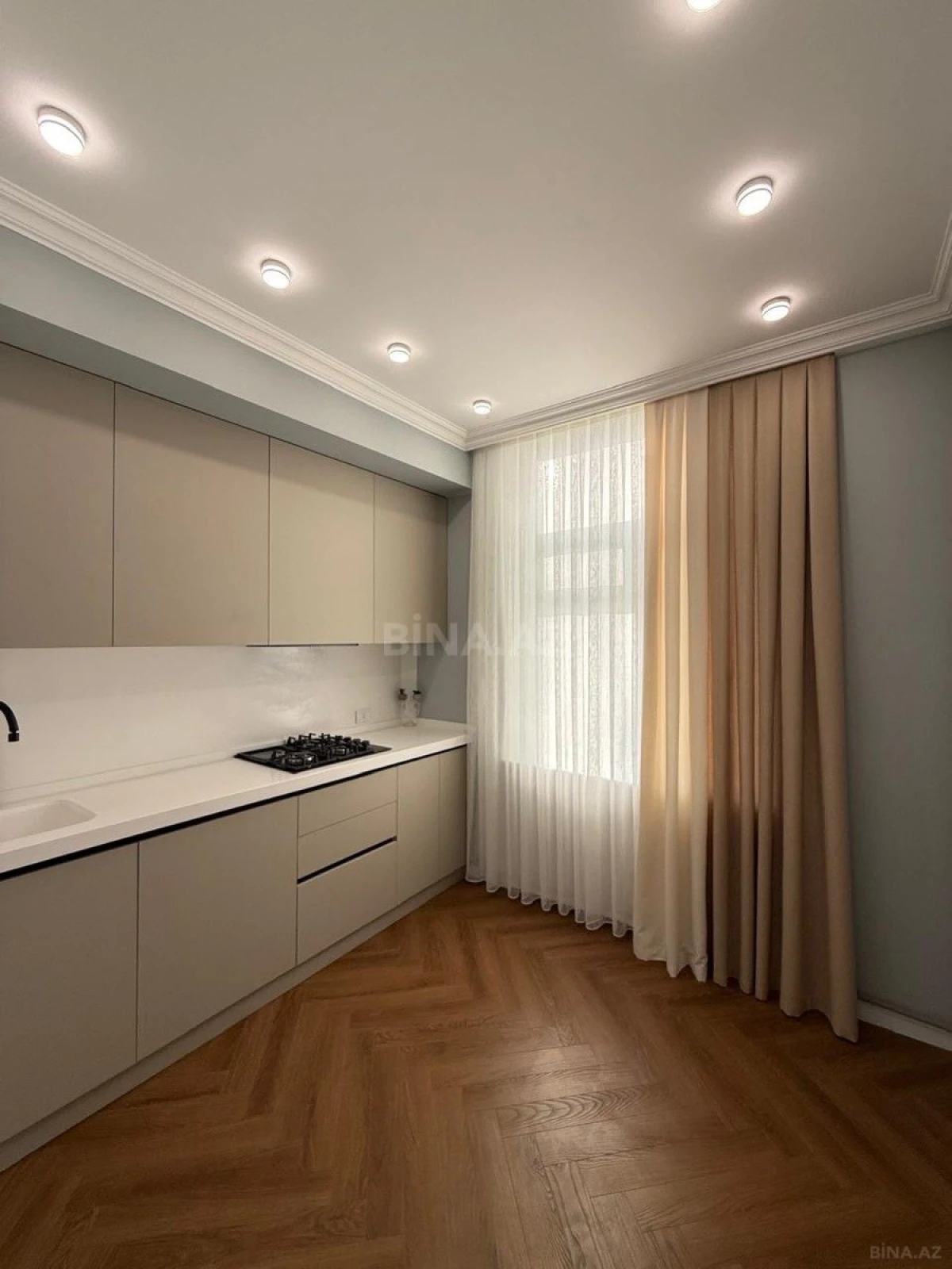Satılır 2 otaqlı mənzil 45 m²