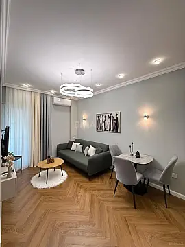 Satılır 2 otaqlı mənzil 45 m²