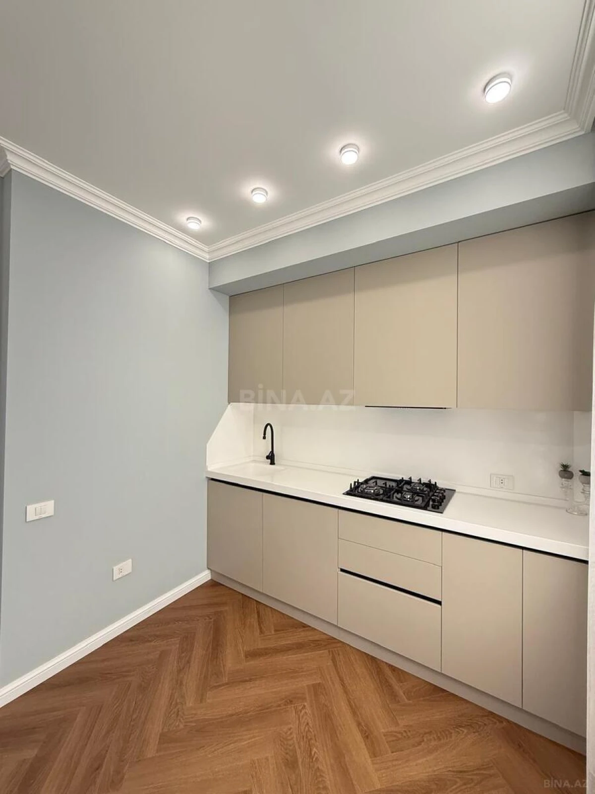 Satılır 2 otaqlı mənzil 45 m²