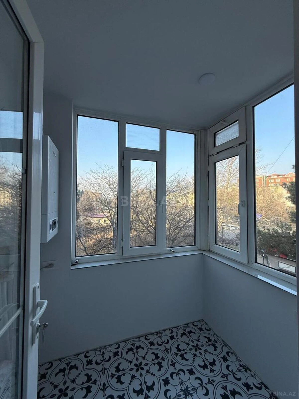 Satılır 2 otaqlı mənzil 45 m²
