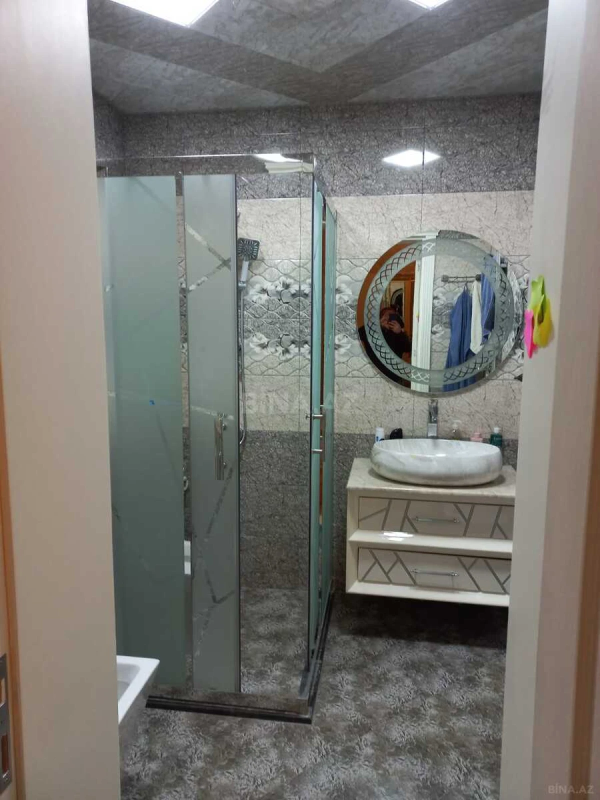 Satılır 7 otaqlı həyət evi 280 m²