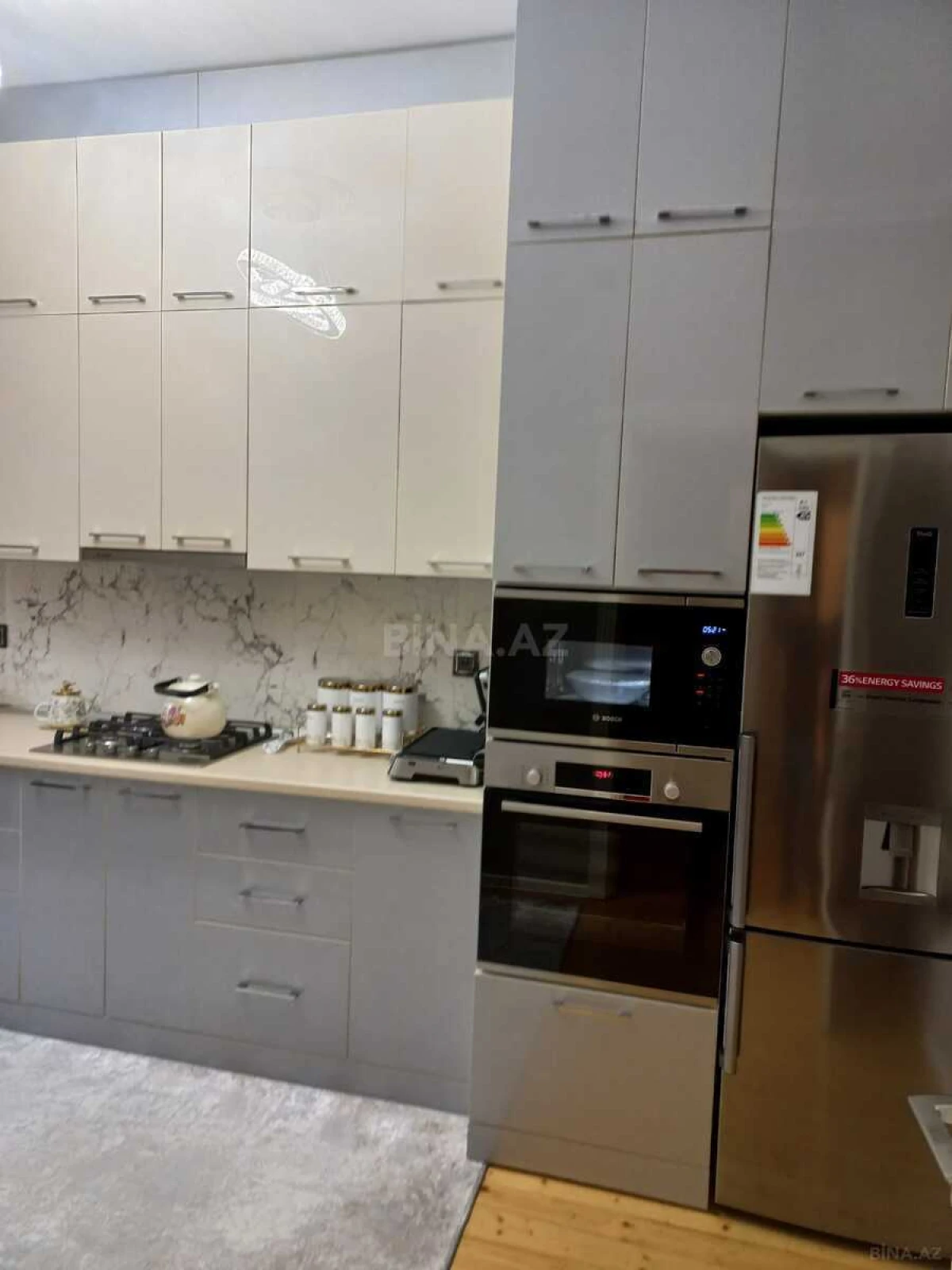 Satılır 7 otaqlı həyət evi 280 m²