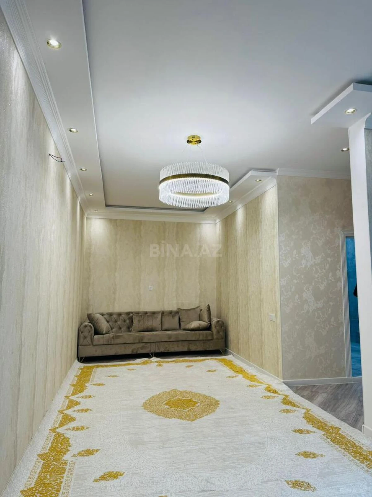 Satılır 7 otaqlı həyət evi 220 m²