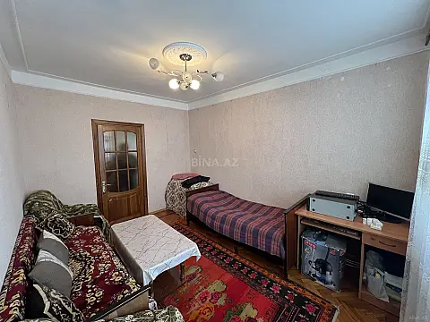 Satılır 4 otaqlı mənzil 100 m²
