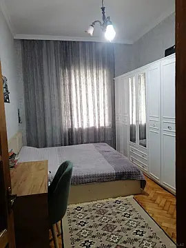 Satılır 2 otaqlı mənzil 60 m²