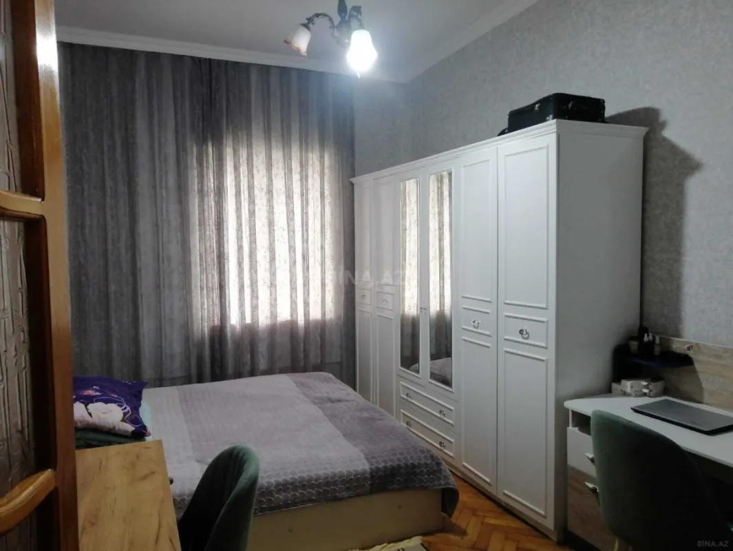 Satılır 2 otaqlı mənzil 60 m²