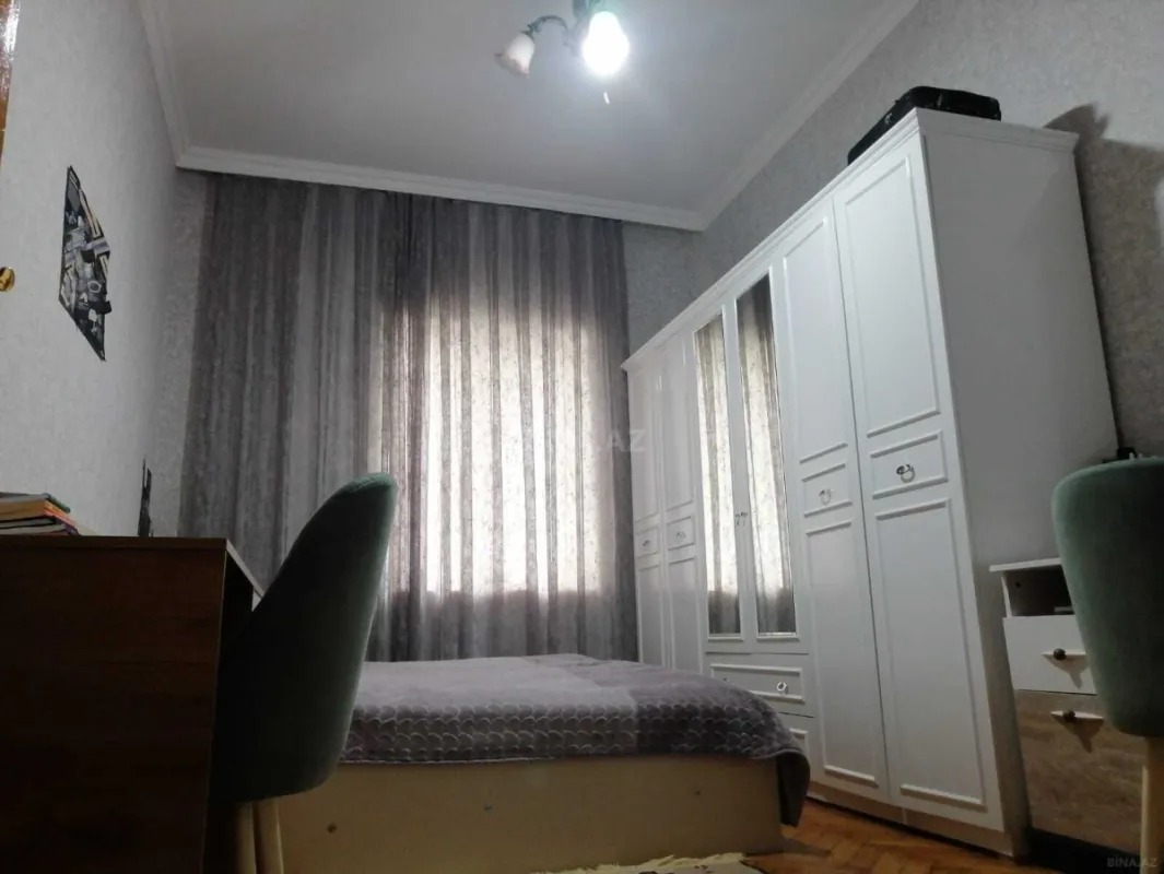 Satılır 2 otaqlı mənzil 60 m²